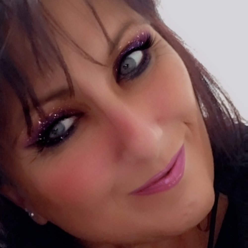 Meet your Posher, Misty!  I'll Be Selling A Little Of This And A Little Of That!
